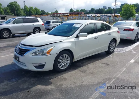 2015 Nissan Altima 2.5 S from USA, damaged, VIN 1N4AL3AP3FC289087